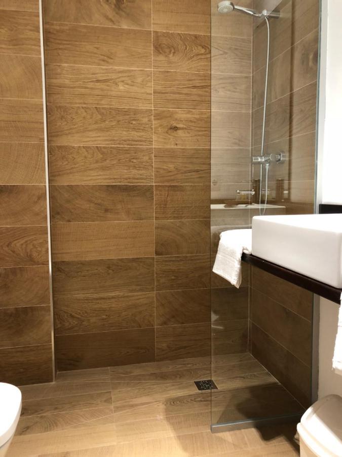Epsilon Alcaniz Hotel Bagian luar foto